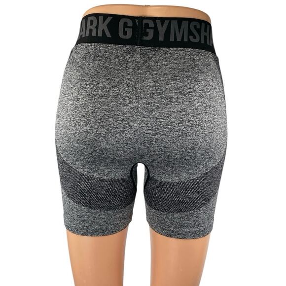 Gymshark Flex Women's Gray Gym Fitness Athletic Activewear Biker Shorts Size S - Picture 3 of 3